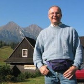 Dan Brown's photo