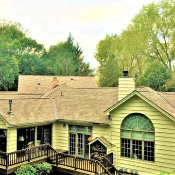 Thomas’ GAF Glenwood® Shingle & LeafGuard Brand® Gutter Installation in North Oa