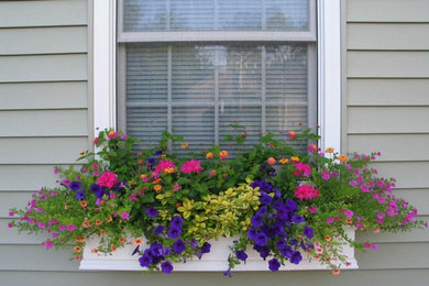 Inspiration for an exterior home remodel in New York