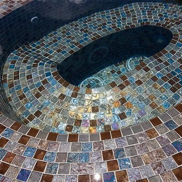 Glass Tile Mosaic Spa (negative, vanishing, infinity edge)