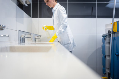 5 Signs It’s Time to Switch Janitorial Service Providers