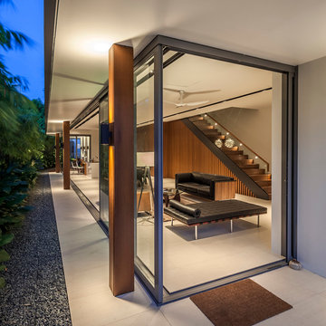 Sunny Side House