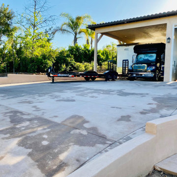 Poway, ca - Spacious RV Garage and Workshop with Bathroom
