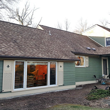 7 1/4" Cedarmill Mountain Sage Hardie Lap, Autumn Tan HardieTrim