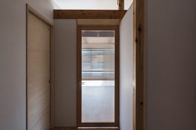 京都にあるモダンスタイルのおしゃれな住まいの写真