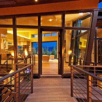 Anti Ski House Windows