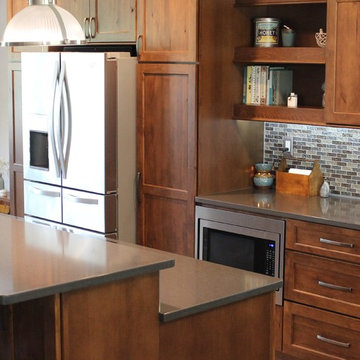 Port Byron, IL - Rustic Transitional Kitchen Near the Mississippi River