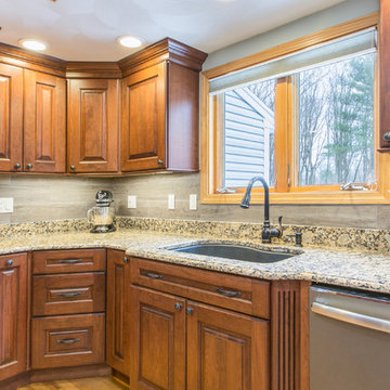 Kitchen Packed with Accessories