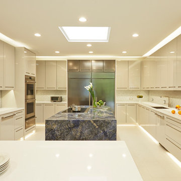 High Gloss Northbrook Kitchen