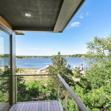 Modern Home in Sag Harbor