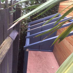A dog kennel extension - Garden Furniture