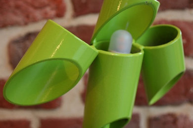 Lampe design petit Tomy verte karbon