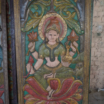 Decorative Indian Art Wood Carved Wall Sculpture