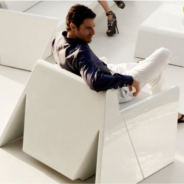 The Rest Outdoor Lounge Chair