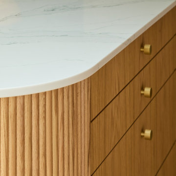 Contemporary Kitchen Hayes