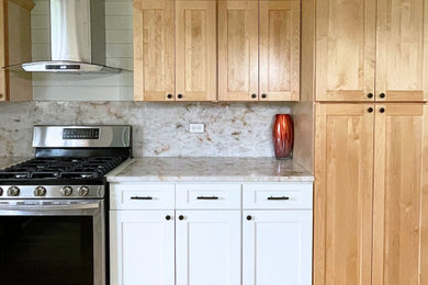 Inspiration for a modern kitchen remodel in Chicago