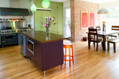 Example of a trendy kitchen design in Dallas