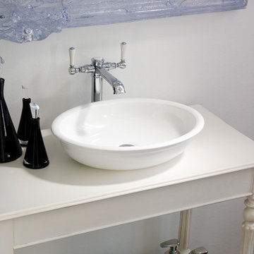 Victoria + Albert Product Gallery