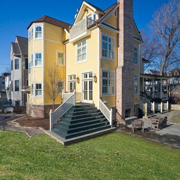 Lincoln Park Residence