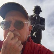 Tim Finn's photo