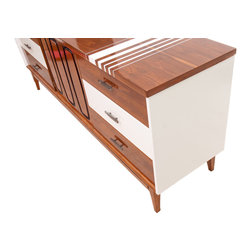 Mid-Century Modern Line - Products