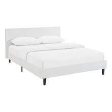 Bedroom - Suite 100