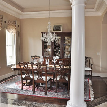Dining Room Columns Before
