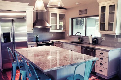 Kitchen - kitchen idea in Phoenix