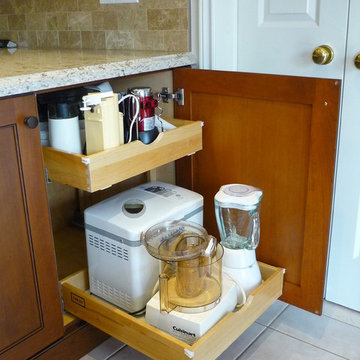 Functional Country Kitchen