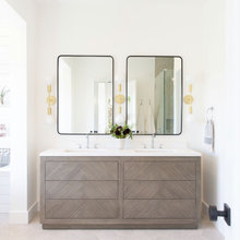 Playroom Bath