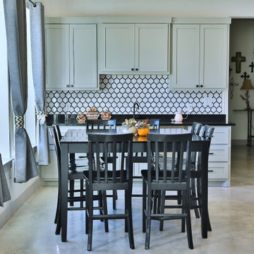 Boerne, Texas Farmhouse Style Barndominium