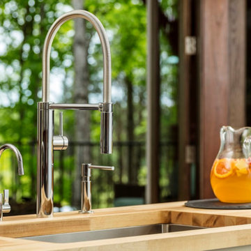 Pescara Stainless Steel Sinks and Faucets