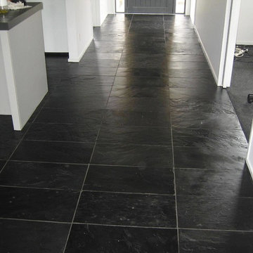 Amazing black floor