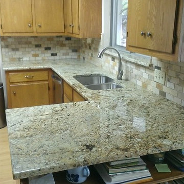 KITCHEN - Backsplash - Multi-color 2" x 4" Travertine