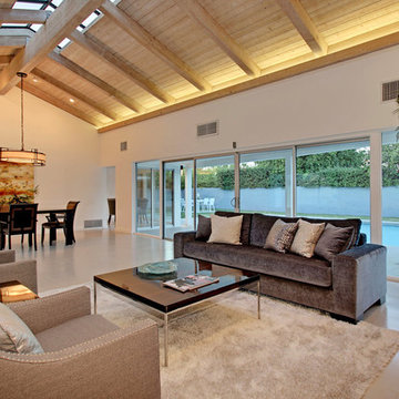 Fairway Drive, Indian Wells Contemporary Home