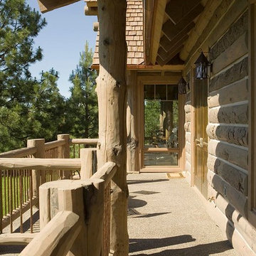 Rocky Mountain Log Homes - Relaxing Rustic Retreat