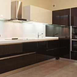 =1 Doors Furniture - Products