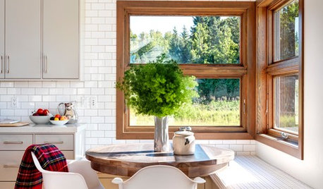 How to Create a Functional & a Stylish Eat-In Kitchen