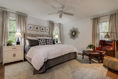 Bedroom - transitional bedroom idea in Other