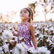 Celia Zou's photo