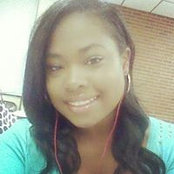 Tiara Lewis's photo
