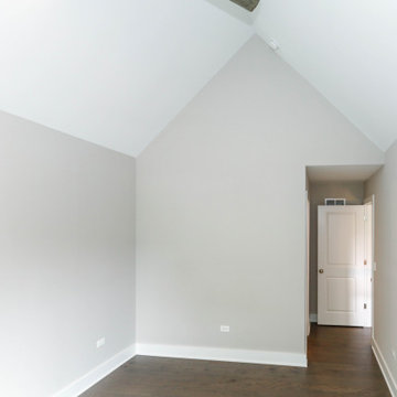 Modified Parker IV with Full In-Law Suite and Kitchenette | Naperville, IL