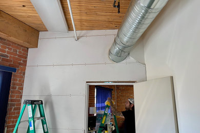 Inspiration for an industrial home design remodel in Vancouver