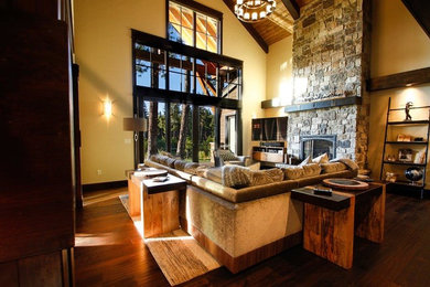 Example of an arts and crafts living room design in Seattle