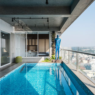 Industrial Pool in rechteckiger Form mit Betonplatten in Ahmedabad