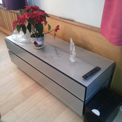 Meuble sur mesure et verrerie - Entertainment Centers And Tv Stands