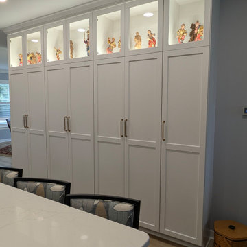 Spacious Entertainment Area and Kitchen
