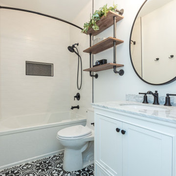 Bathroom White House Black Market