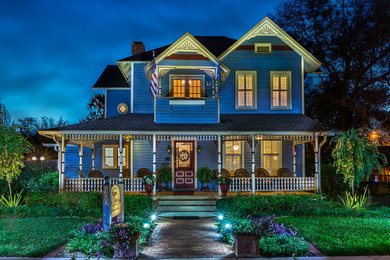 Ornate home design photo in Orlando