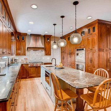 Clear Select Alder Beaded Inset Kitchen